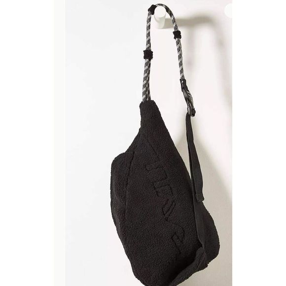 NWT KAVU SHERPA FLEECE ROPE BAG - Picture 7 of 13